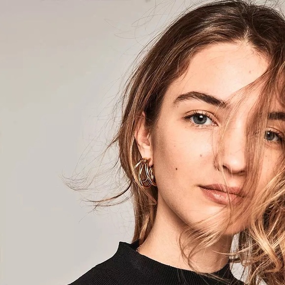 “Triple Dare” Multi-Hoop Classic Simple Minimalist Neutral Casual Circle Earring - Picture 10 of 10